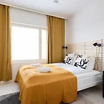 Family-friendly Seaside With Sauna, Wifi Appartement