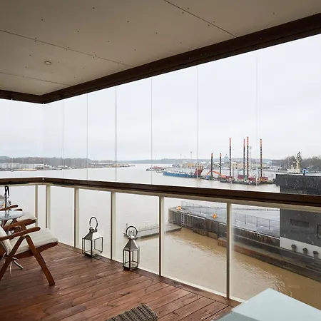 Family-friendly Seaside With Sauna, Wifi Διαμέρισμα *