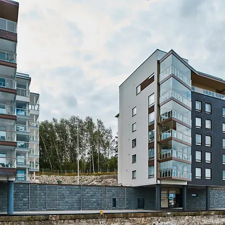 Family-friendly Seaside With Sauna, Wifi Appartement