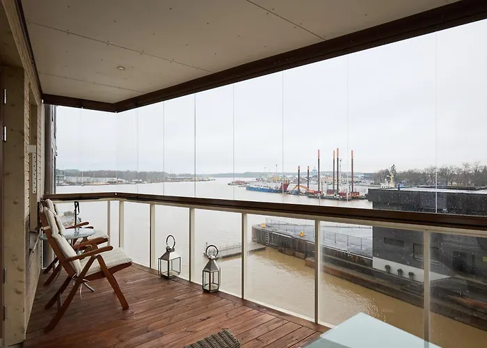 Family-friendly Seaside With Sauna, Wifi Διαμέρισμα *